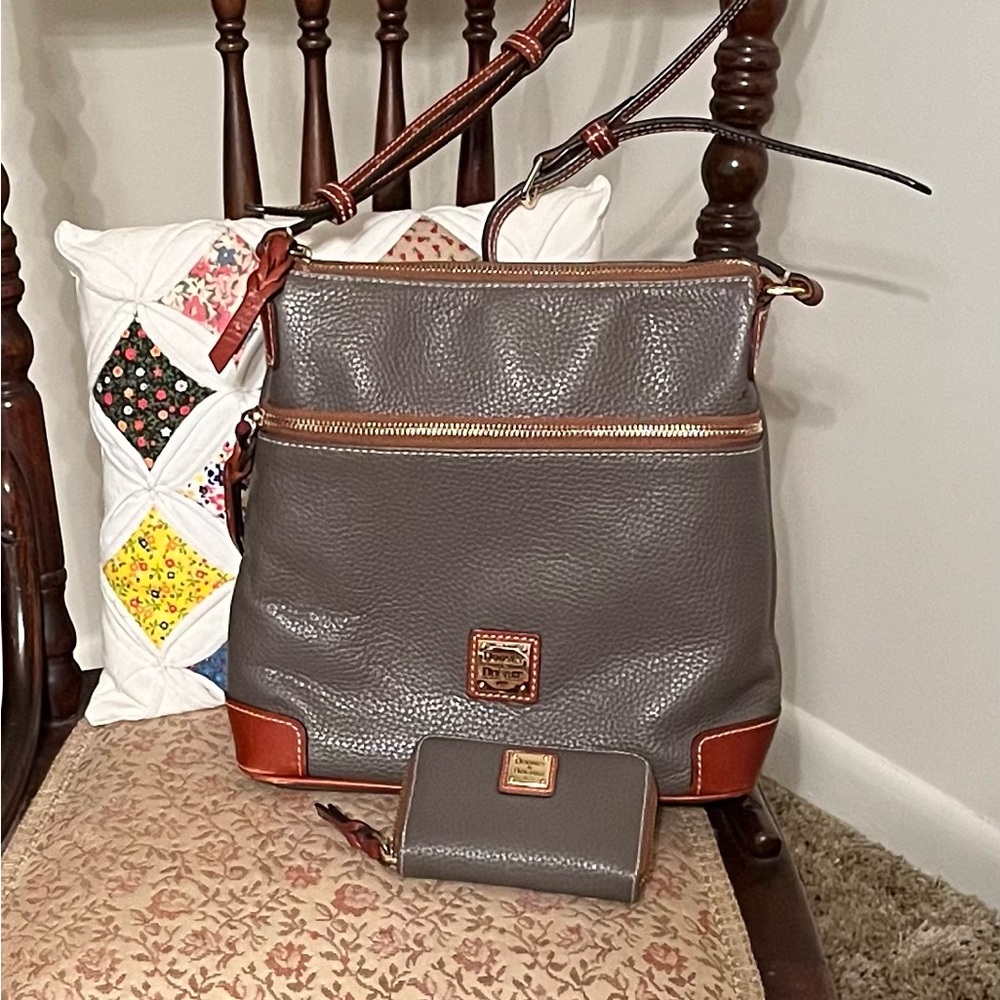 Dooney and Bourke Bag and Card/Coin Case in Elephant